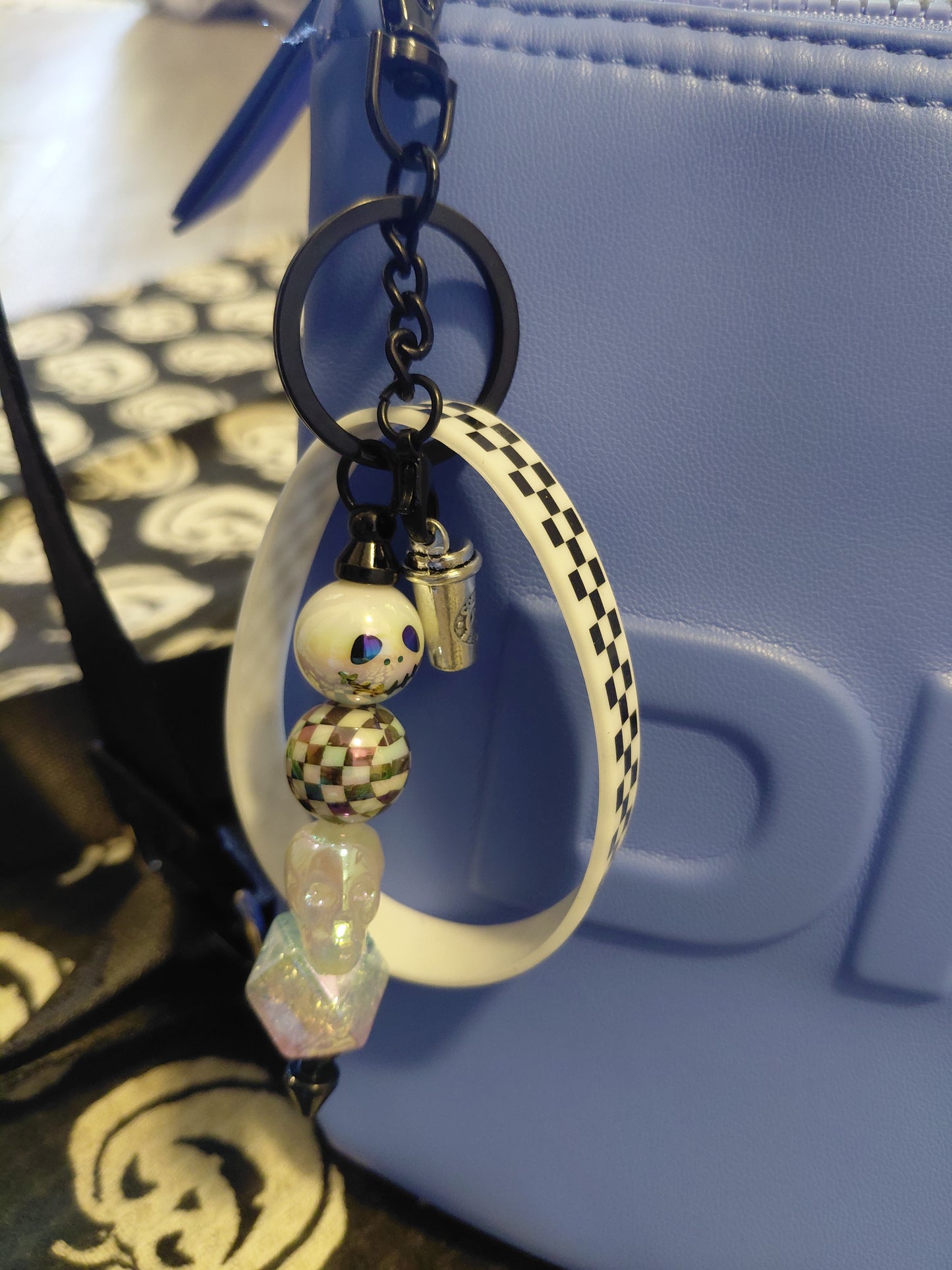 Halloween theme keychain charms ✨️ 🤍💀💜👻🏁